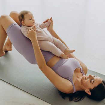 mother-with-her-baby-daughter-practice-yoga-home (1) mother-with-her-baby-daughter-practice-yoga-home (1)